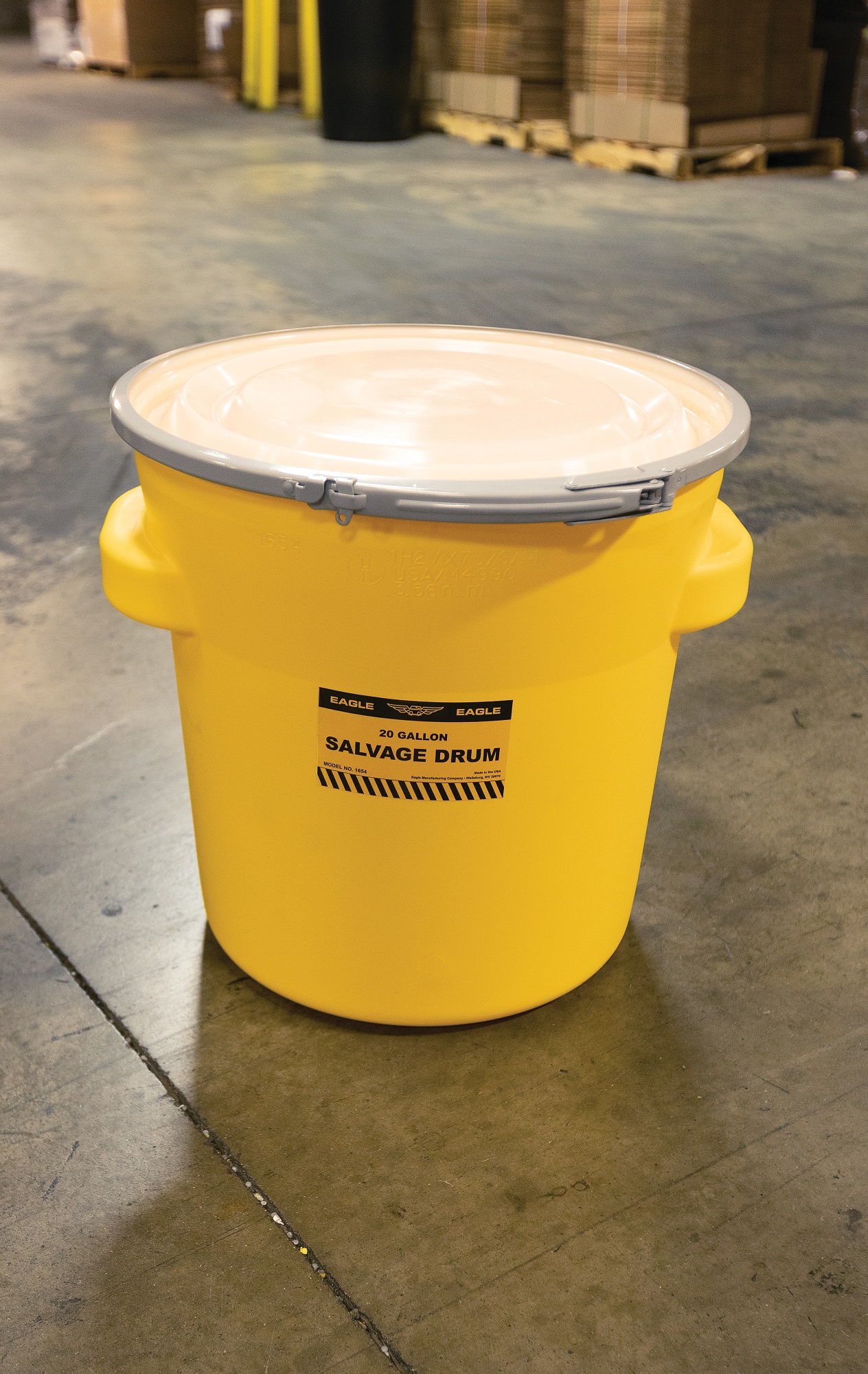 Eagle 1654 20GAL SALVAGE DRUM W/LID - Ground Protection